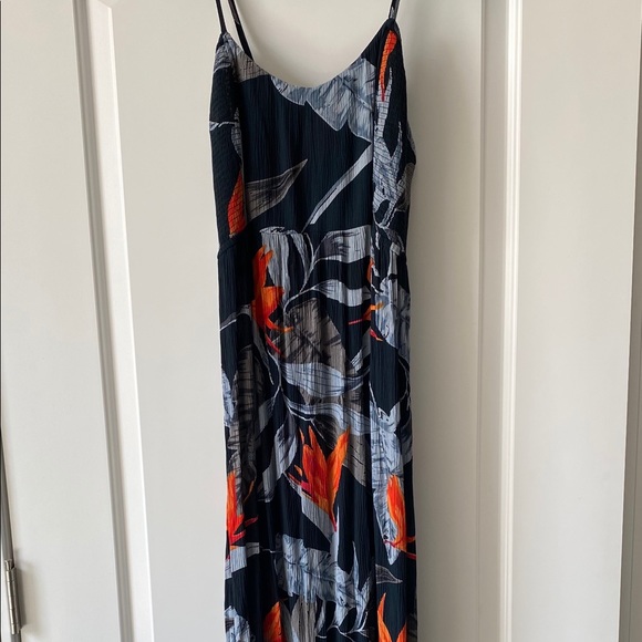 Maxi Dress With Tie Back - Picture 1 of 5
